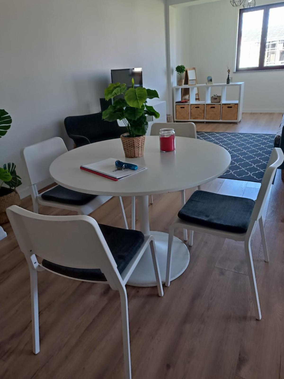Amalia Rodrigues -Apartamento Com 3 Quartos Em Pleno Coracao De Ilhavo Bagian luar foto